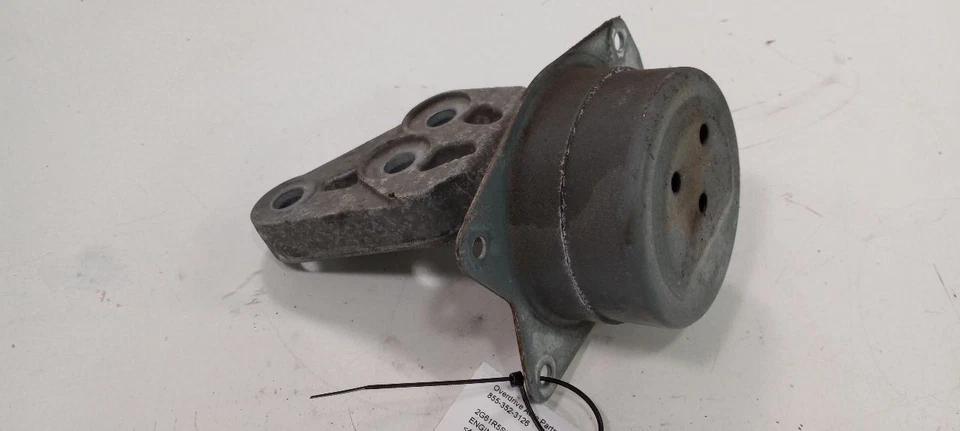 Cadillac XTS Engine Motor Mount Left Driver 2013 2014 2015 2016 2017 - Image 2 of 4