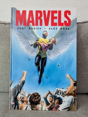 Marvels 25th Anniversary Edition - Oversized Hardcover (englische Ausgabe)