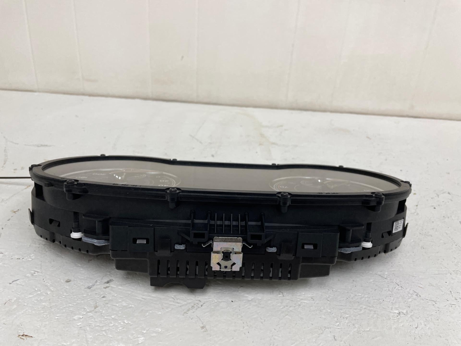 2016-2020 BENTLEY BENTAYGA SPEEDOMETER INSTRUMENT CLUSTER TACHOMETER FUEL GAUGE