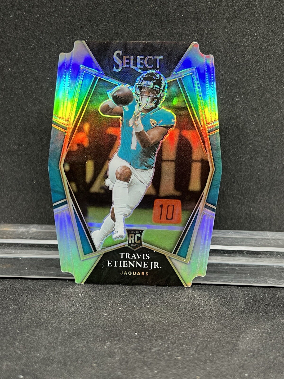 2021 Panini Select - Premier Level Silver Prizm Die-Cut #154 Travis Etienne (RC)