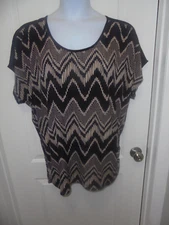 Naif Womens Brown Black Stripes Dolman Sleeves Scoop Neck Top Size 3X Necklace
