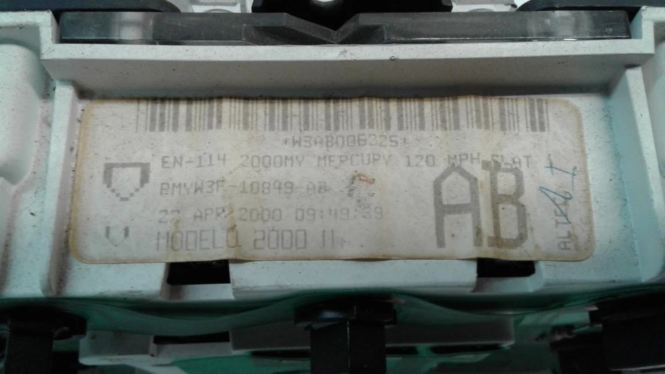 Medidor de velocímetro usado se adapta a: 2000 Mercury Grand Marquis clúster analógico grado MPH Foto 2 de 4