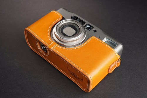 Genuine Real Leather Half Camera Case Bag Cover para Contax TVS ii Film Camera - Imagen 29 de 34