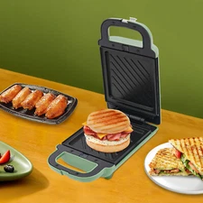 Electric Sandwich Maker Breakfast Machine Portable Sandwich Maker 600W Green NEW