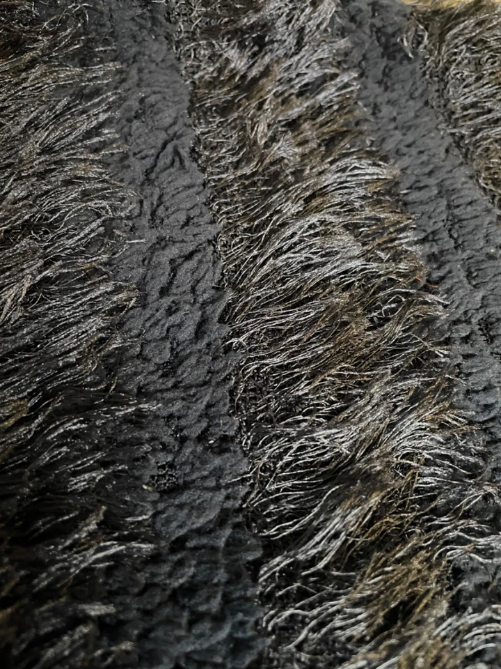 Fabric Lot 4 Yds 60 W Blue Eyelash Lame With Yarn Textured Knit Apparel Blankets - Image 4 of 4