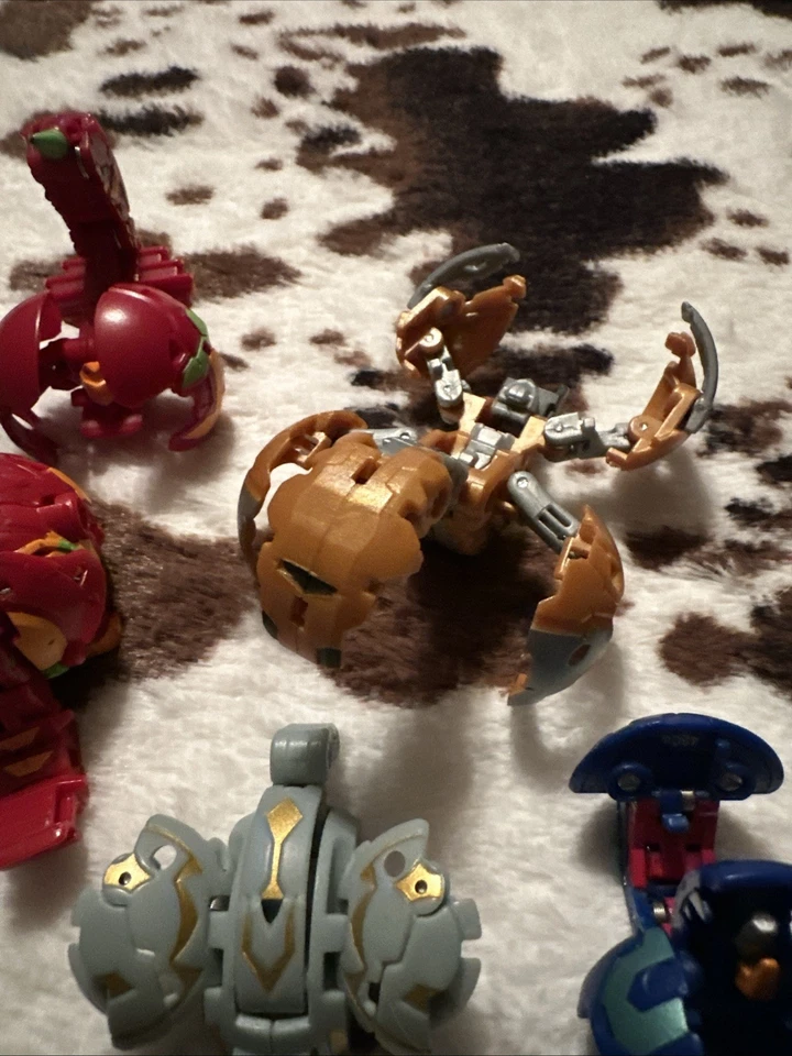 Экшн-фигурки Bakugan Brattle Brawlers лот из 10 - Изображение 4 из 4