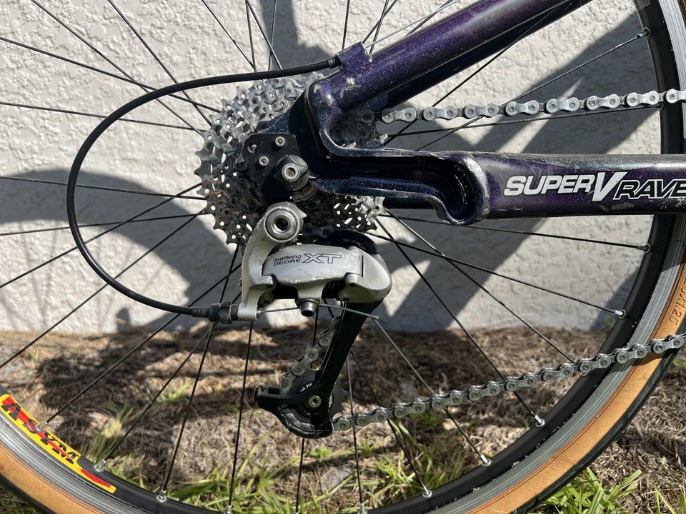 Cannondale Super V Raven 1000 - Image 3 of 4
