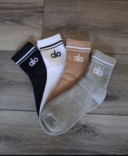 4 Pairs ALO Yoga UNISEX HALF-CREW THROWBACK SOCKS