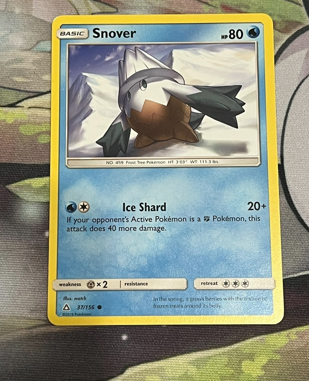 Snover 37/156 2018 Sun & Moon Ultra Prism Pokemon Card NM