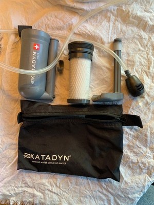 Pre-owned Katadyn ''Hiker'' Water Filter aprrox. 6''x3'' compact unit.