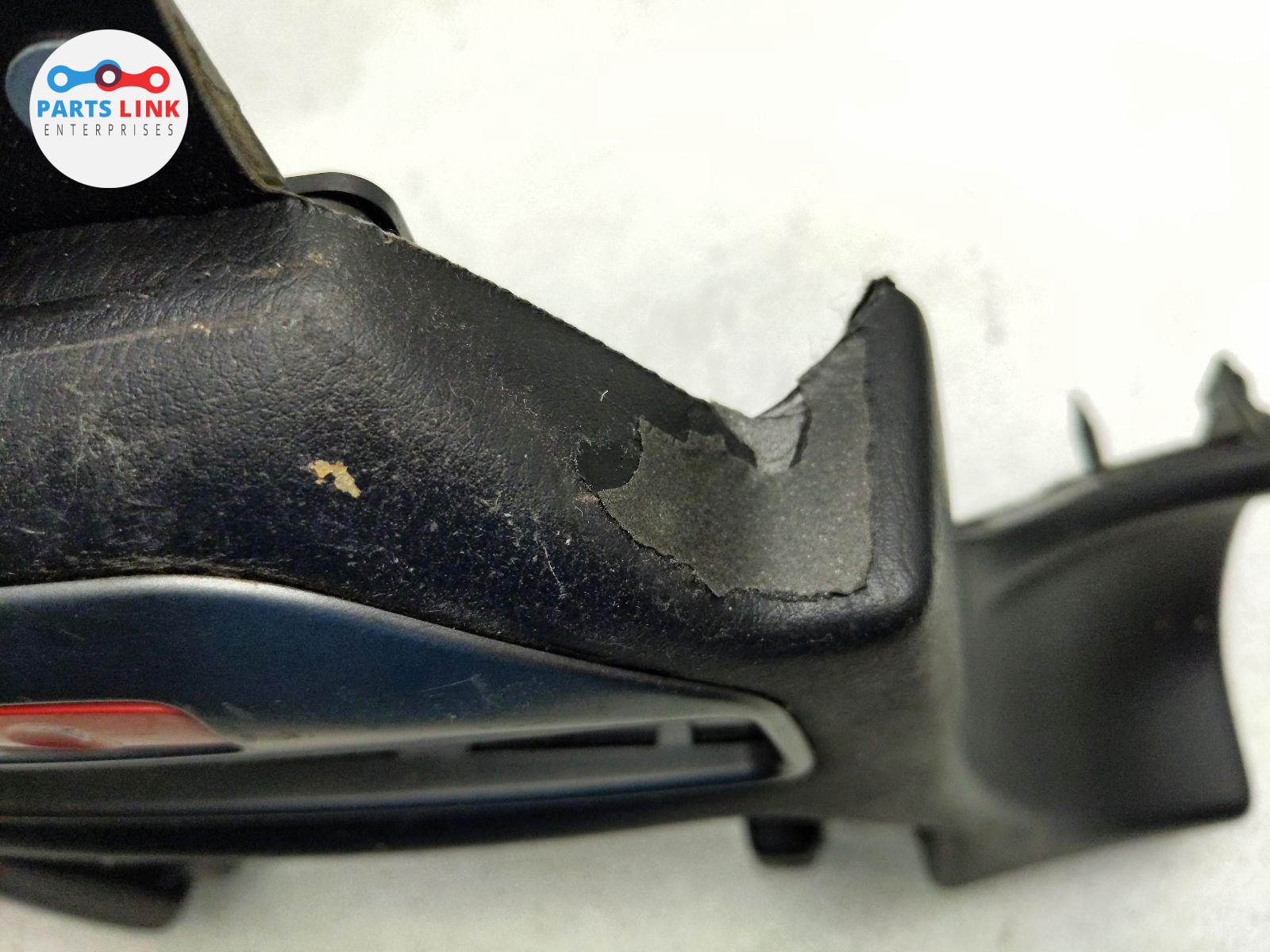 2007-17 MASERATI GRANTURISMO RIGHT DASH TRIM CENTER RADIO BEZEL COVER SWITCH 145