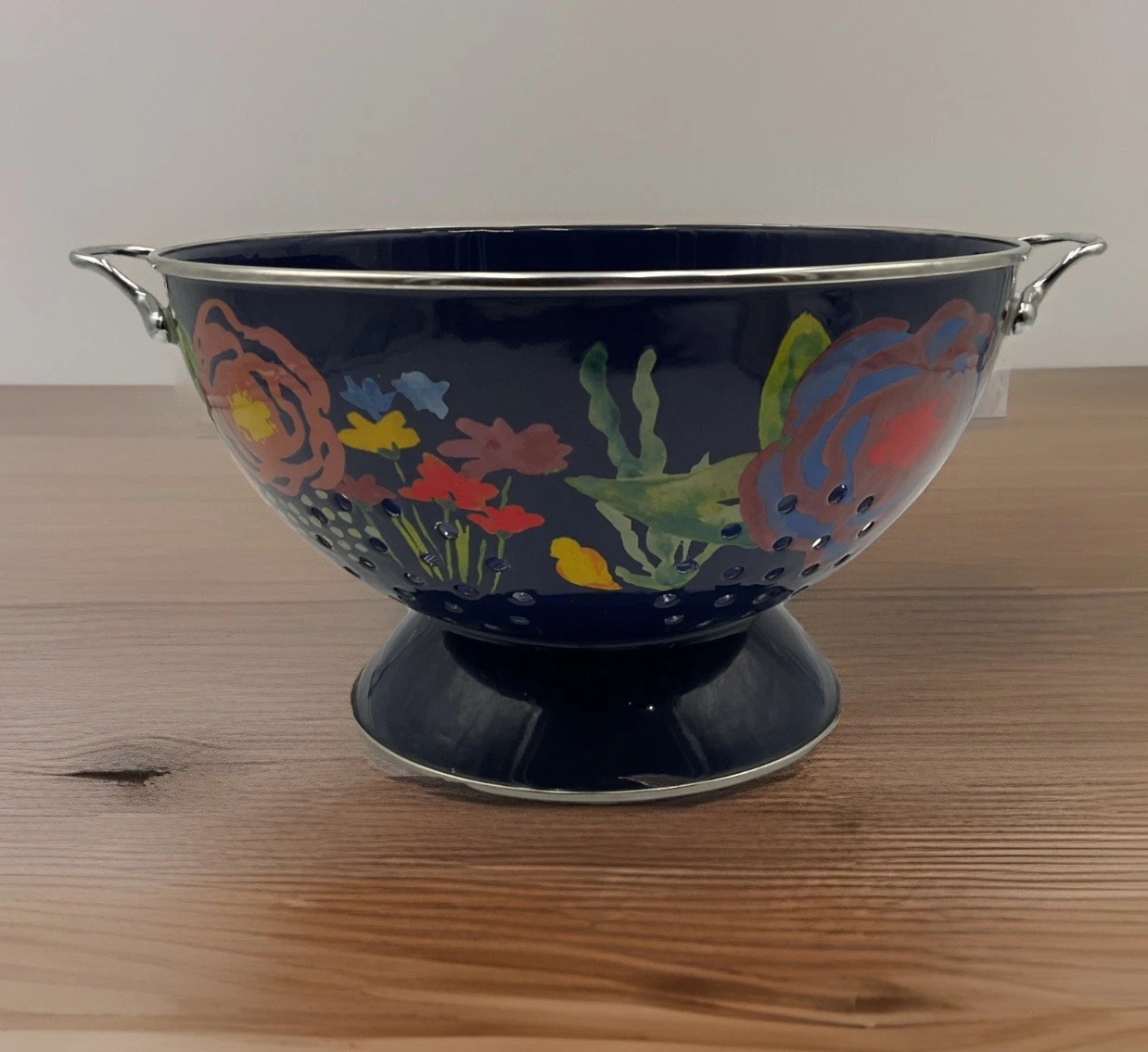 The Pioneer Woman Floral Enamelware Footed Colander Strainer Bowl W/Handles
Opens in a new window or