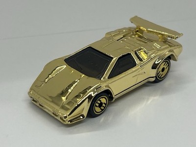 Hot Wheels 1993 Revealers Gold Lamborghini Countach Grand Prize