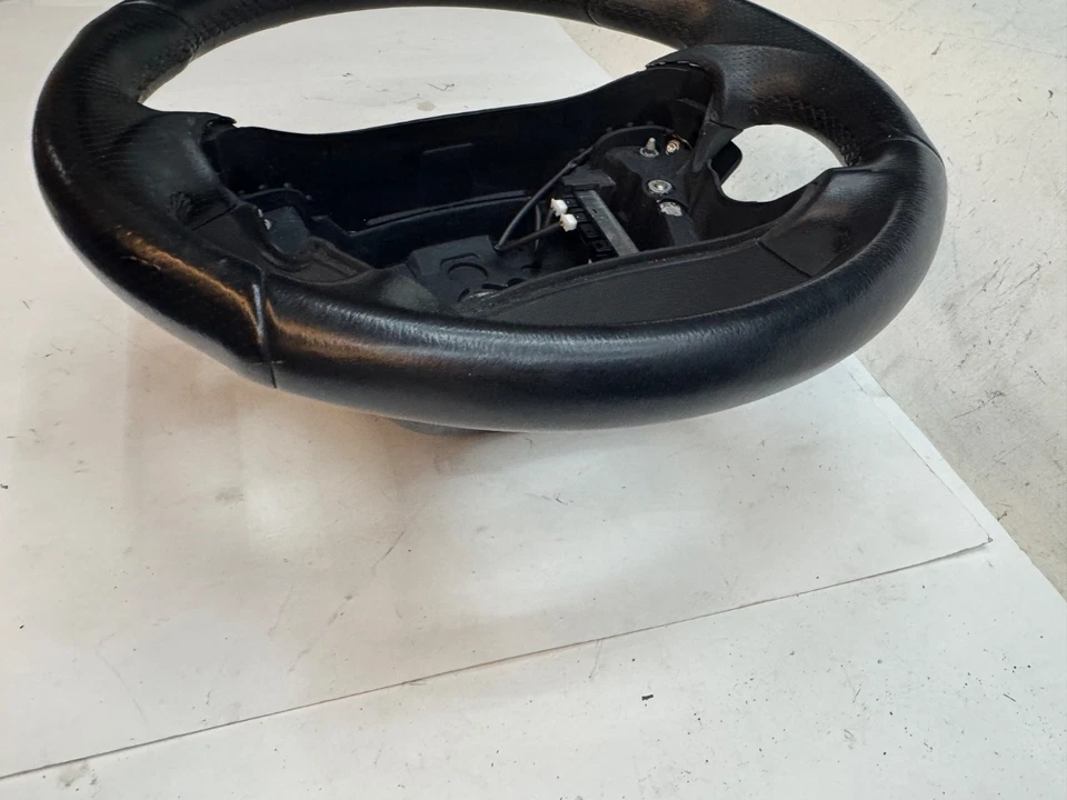 Volante Mercedes W211 E350 E550 2007-2009 con palancas de cambio negro Foto 4 de 4