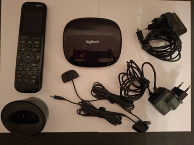 Logitech Harmony Elite Universalfernbedienung inkl. Hub