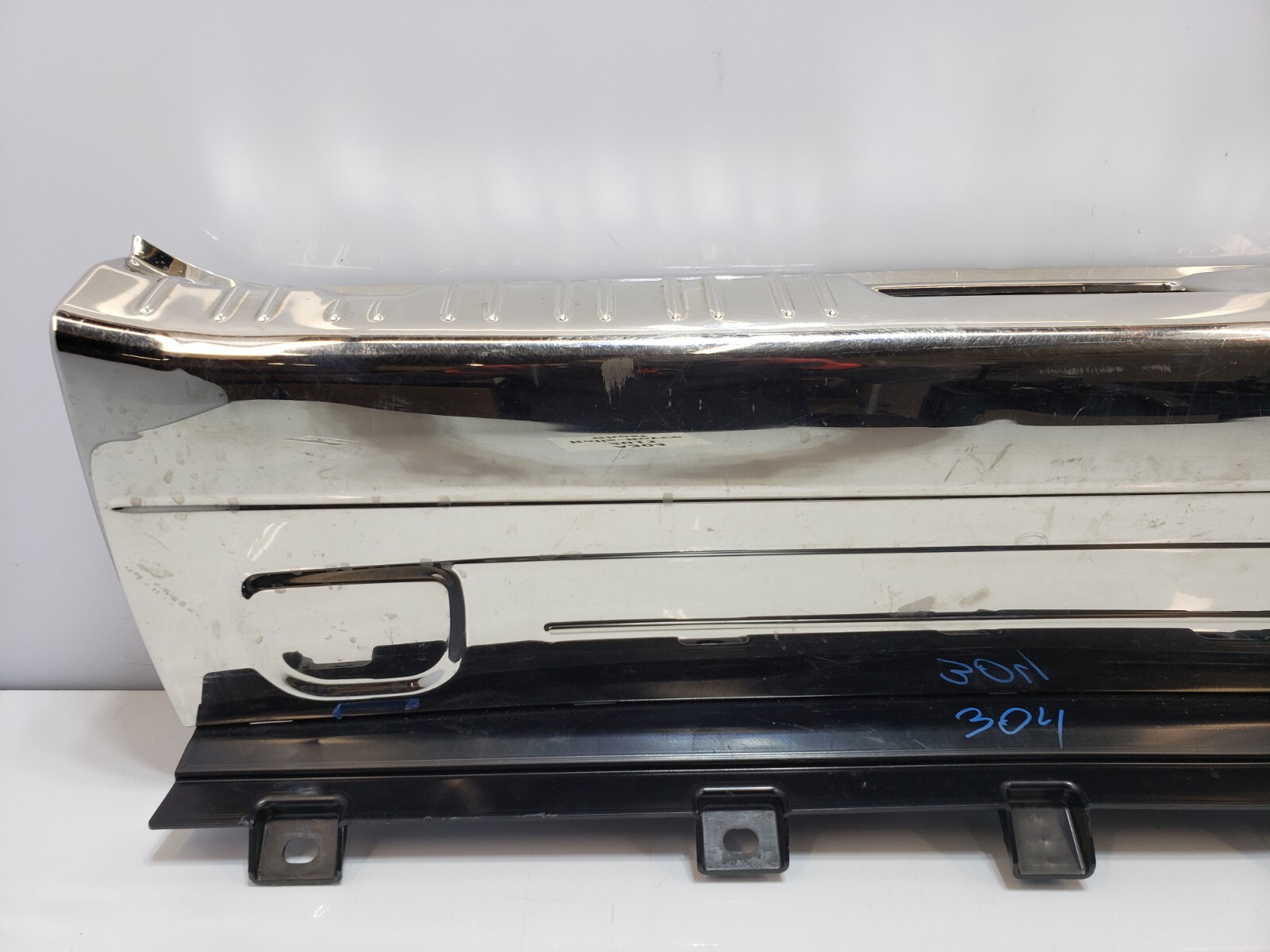 ✅ 10-14 OEM Rolls Royce Ghost RR4 Rear Trunk Loading Sill Cover Trim Panel NOTE*