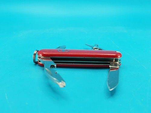 Victorinox Rambler 58mm Swiss Army Knife Multi Tool! Red! - Picture 4 of 8