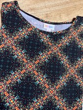 Final Sale $9.99 LuLaRoe Women’s Irma Med Black Background Multi Color Diamond