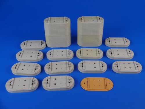 MARKLIN H0 - 12x 7252 / 4x 7253 / 1x 7250 - Bridge Piers - M K Track /(82)/