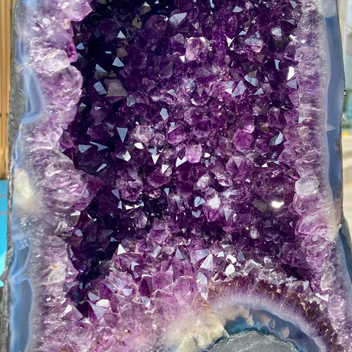 22.3LB Large natural amethyst geode quartz crystal cluster cathedral energy hea - 第 8/13 張圖片