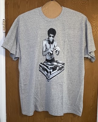 DJ Bruce Lee T-Shirt Mens XXL Gray S/S Turntable Hip Hop Jeet Kune Do Tee