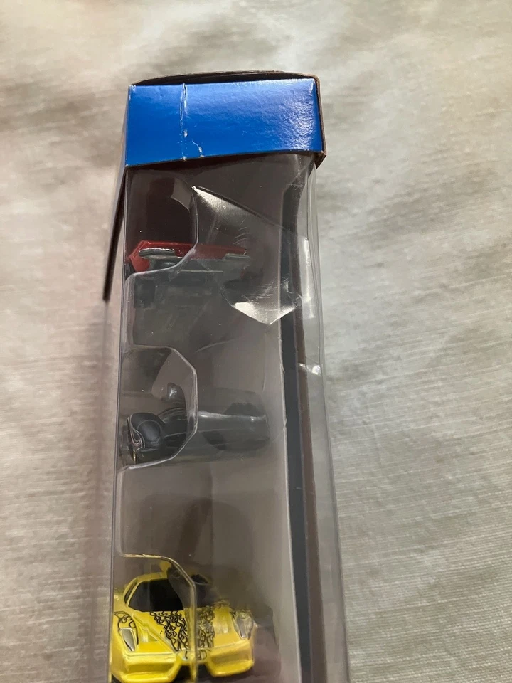 Hot Wheels - 2005 Ferrari 5 pack - Enzo 333 SP F50 Challenge 330 P4 365 GTB4 - Image 2 of 4