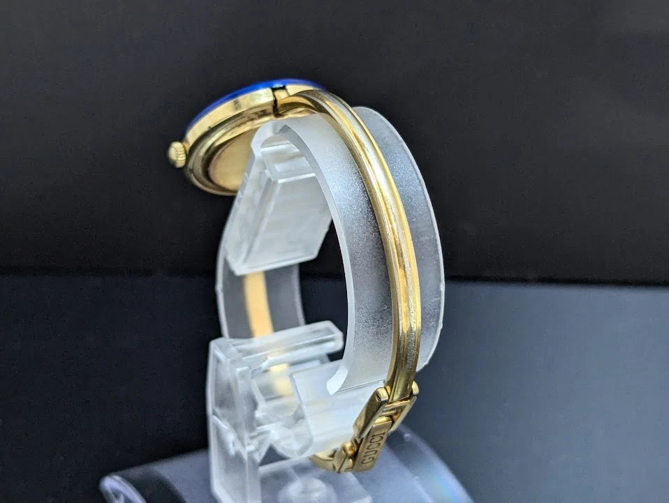 Relógio GUCCI moldura de mudança 11/12 quartzo ouro branco feminino funcionando autêntico - Imagem 4 de 4