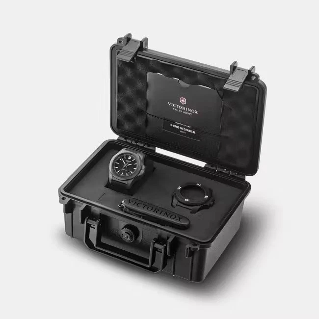Victorinox I.N.O.X. Reloj Carbono Automático 43mm 2025 Foto 4 de 4