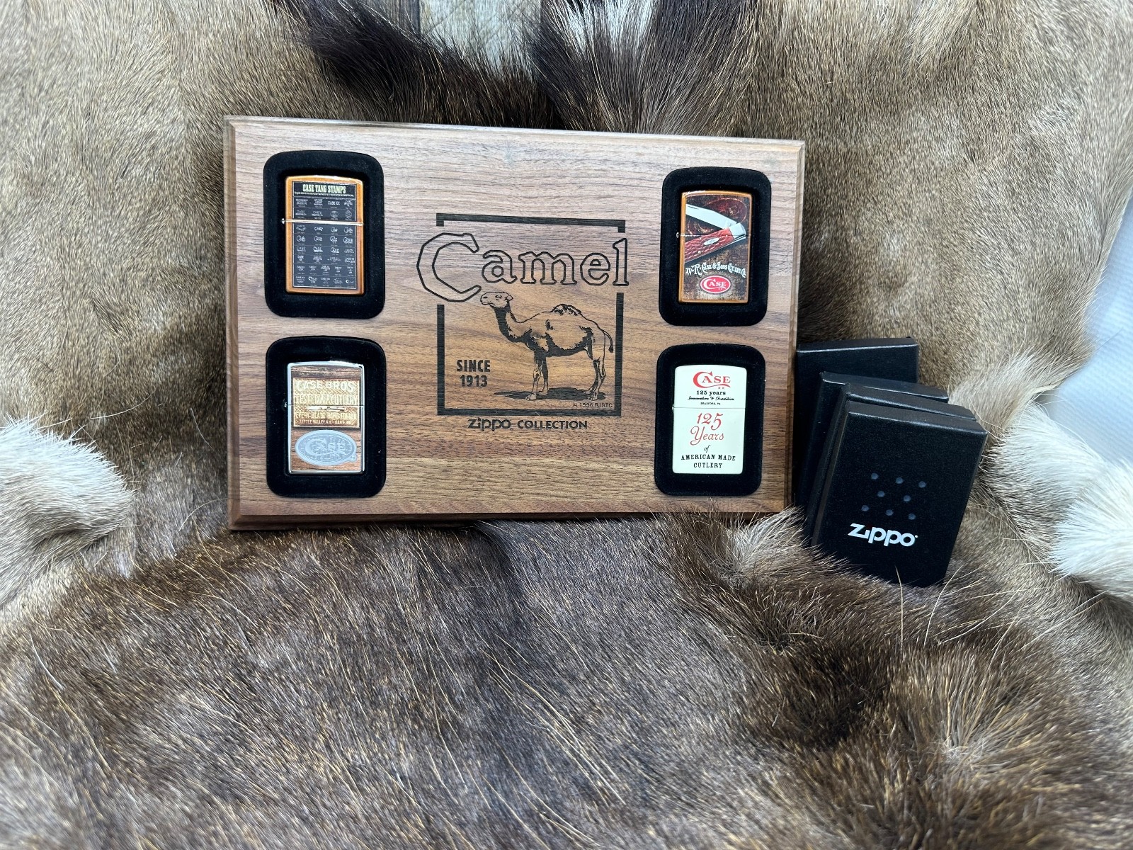 Camel / Zippo Walnut Display Case With Four (4) Zippo Lighters Mint Rare+++
