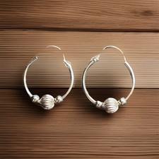 14k Yellow Gold Earrings elegant gold ball trio Vintage Estate jewelry