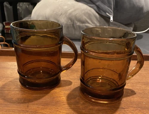 2 Vintage Anchor Hocking Fire King Amber Glass Barrel Mug Coffee Cups