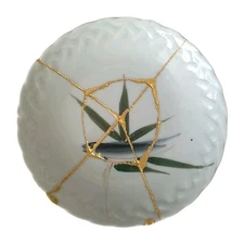 Kintsugi Japanese style repair technique Small Porcelain Plate