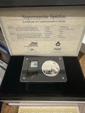 Supermarine Spitfire WW2 80th Anniversary Medal & Piece of Aircraft Capsule