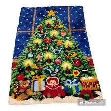 Vintage Christmas Tree Latch Hook Oversized Rug Hersschners 50  X 30  