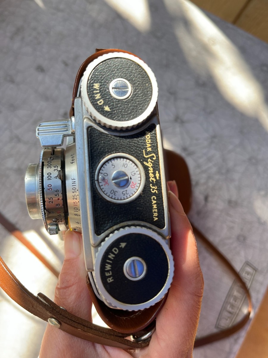 Kodak signet 35 camera Ektar Lens 44mm F3.5 Vintage