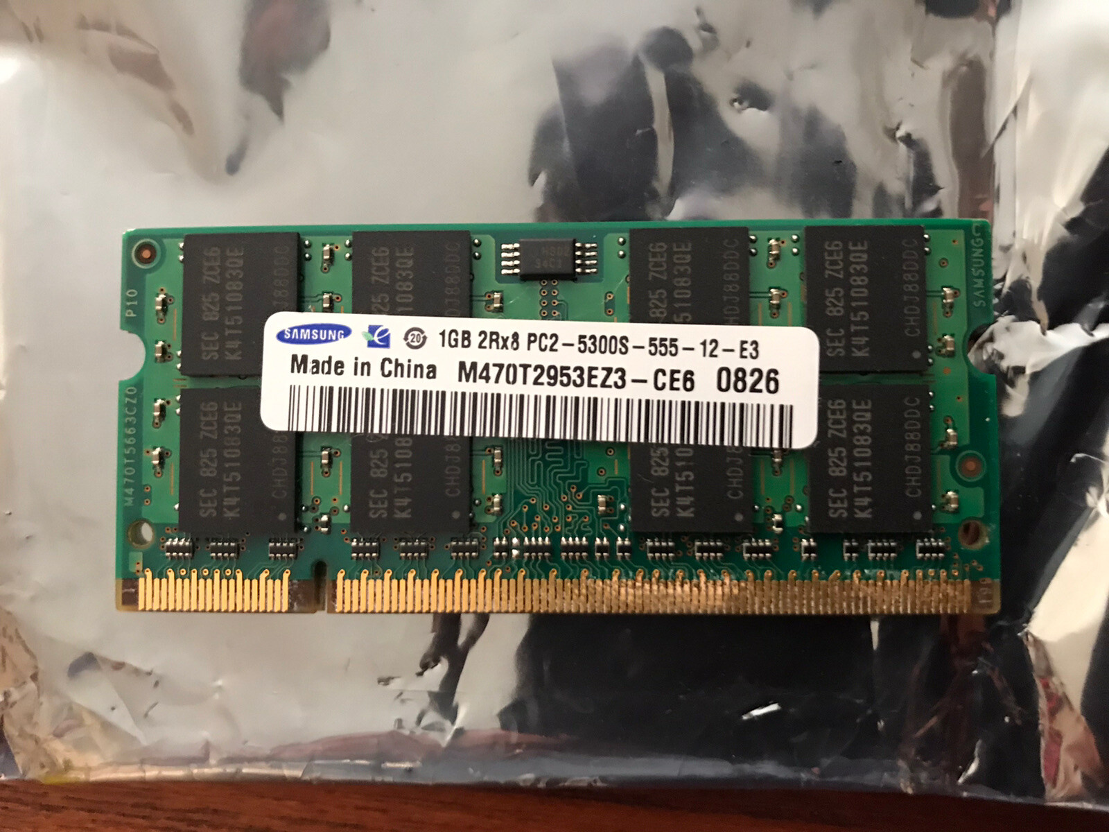 Ram Samsung 2gb 2rx8 Pc2 5300s 555 12 E3 M470T2953CZ3-CE6 SAMSUNG 1GB MEMORY RAM 2RX8 PC2-5300S-555-12-E3