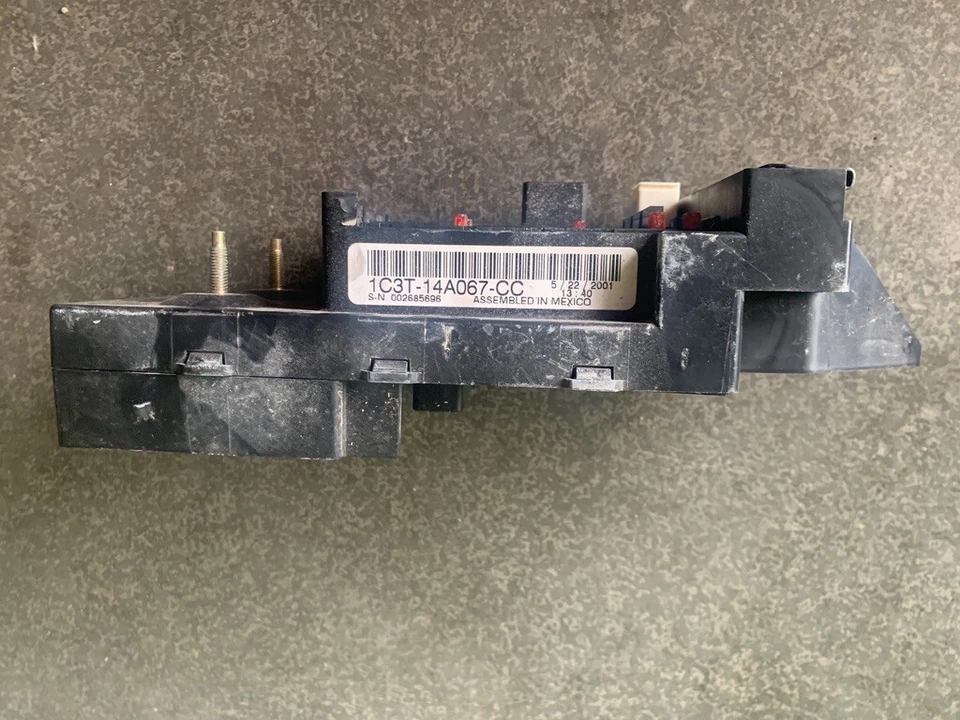 Ford F250 Excursion 2001-2002 caja de fusibles 1C3T-14A067-cc módulo gema 1C3T-14B205-BC Foto 2 de 4