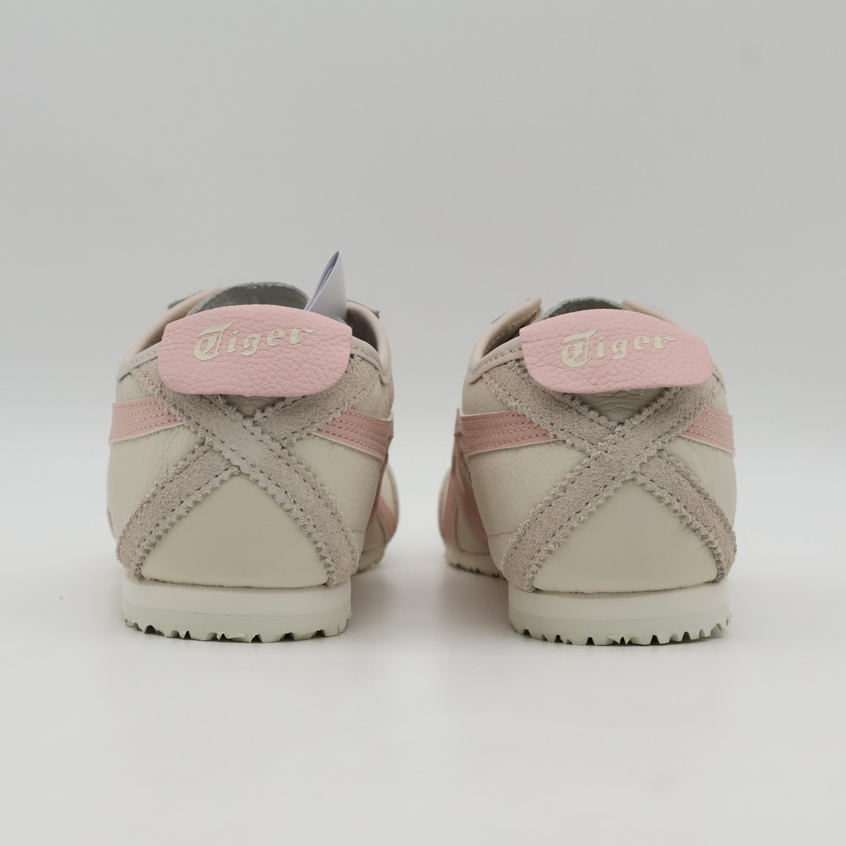 1183A201-254 Onitsuka Tiger Mexico 66 Oatmeal Ginger Peach (Men's