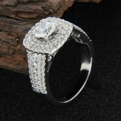 2.89ct VVS Lab Created Diamond Women's Elegant Square