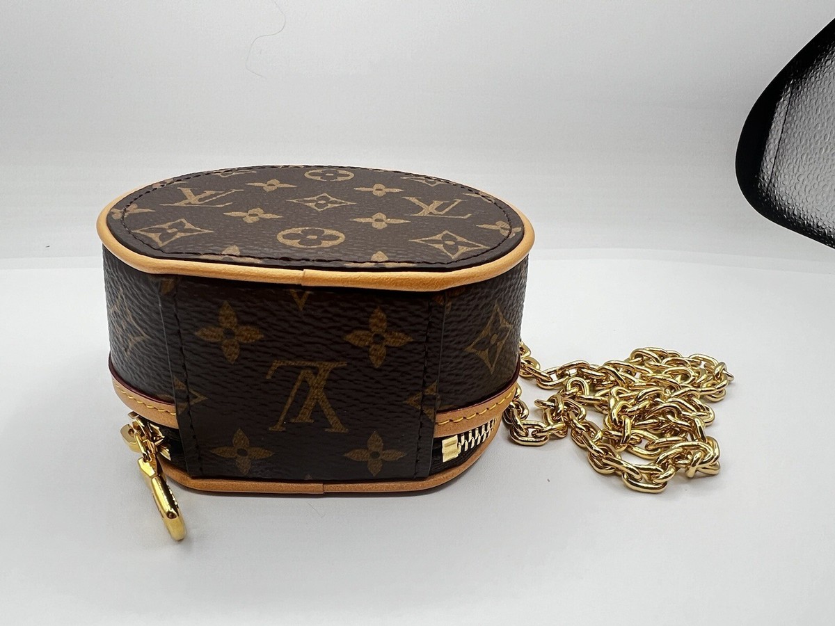 Brand New with tags, Louis Vuitton Chapeau Hat Authentic Louis Vuitton Classic Monogram Boite Chapeau 40  main image 2