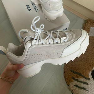 fila disruptor off white