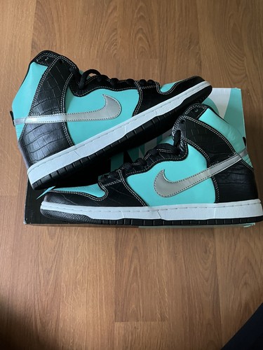 Nike SB Dunk High Tiffany Size 