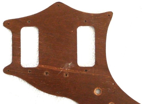 VINTAGE 1960'S KAY U.S.A. BASS PICKGUARD MADE OF WOOD IN VERY GOOD CONDITION - Picture 7 of 8
