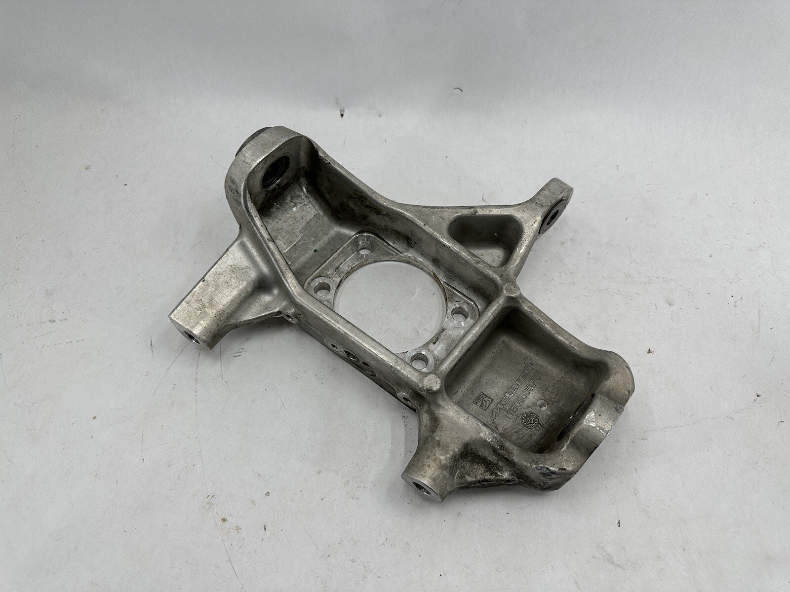2015 McLaren 570S 600LT Front Spindle Knuckle Suspension Driver Left 11B0033CP