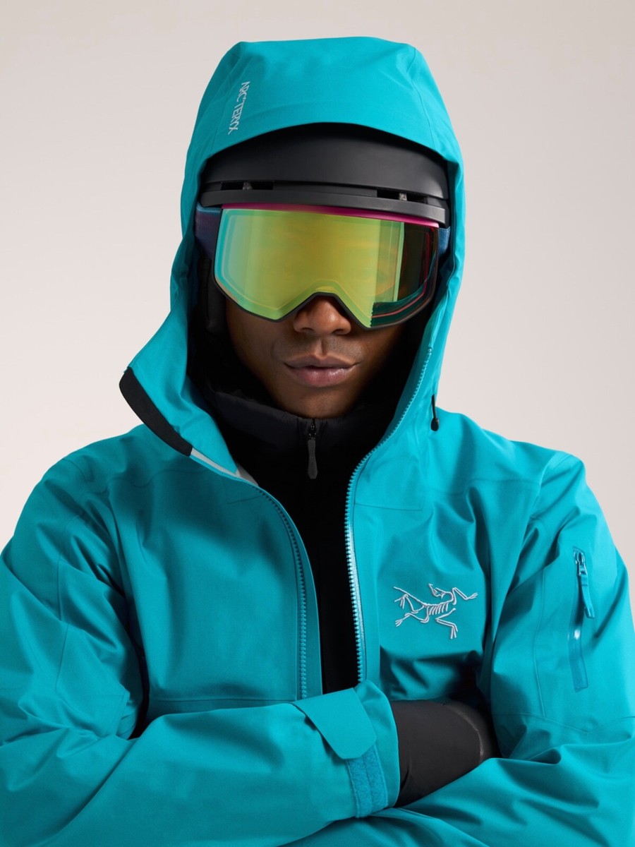 NWT Mens Arc'teryx Sabre Blue Tetra StormProof Goretex Shell NWT Mens Arc'teryx Sabre Blue Tetra StormProof Goretex Shell