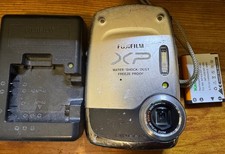 Fujifilm XP20 FinePix Digital Camera Water Shock Dust Proof