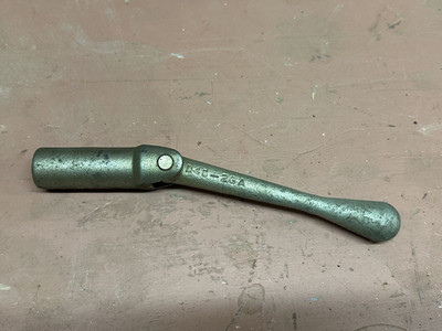 Kurt D40 Machine Vise Handle    D40-23A