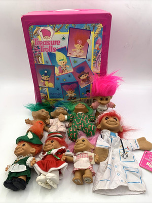 Lot of Vintage Troll Dolls 2 Ace Dolls And  6 Russ Dolls With 1992 Original Case