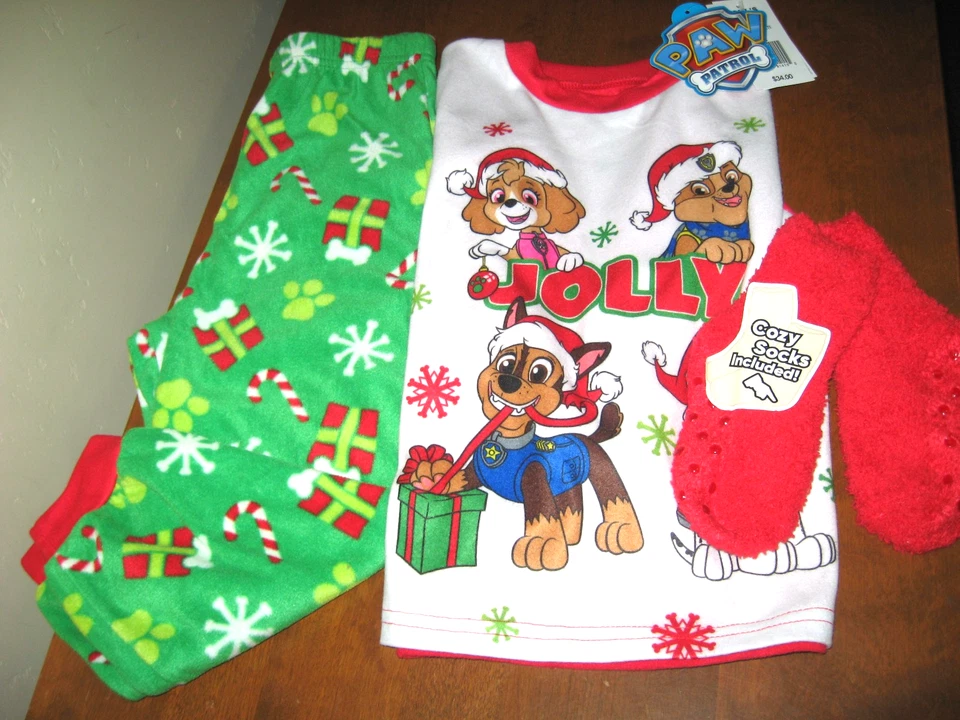 Paw Patrol L/S Christmas Pajama Set With Cozy Socks ~ Unisex Size 4T~ NWT - Image 3 of 4