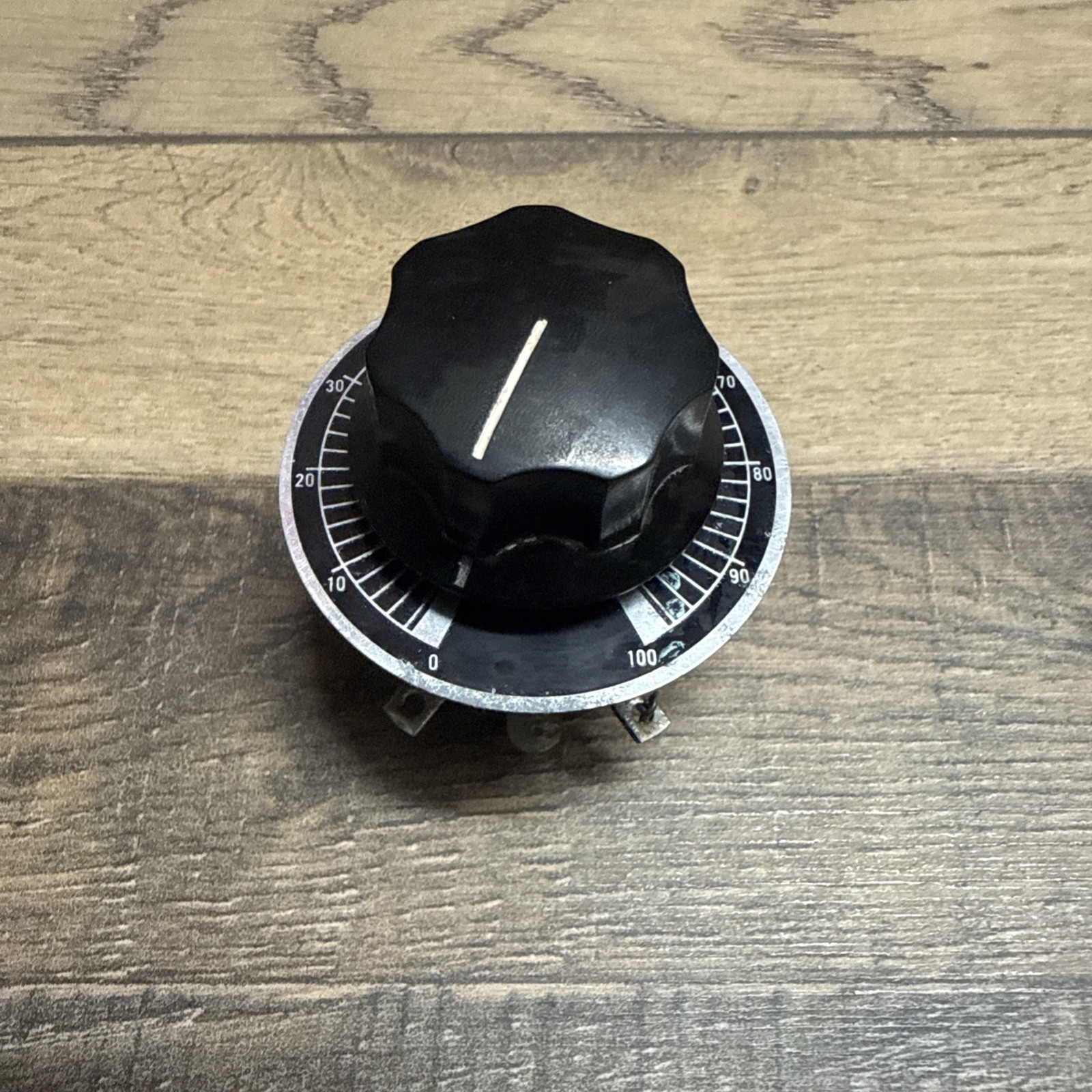Tru Ohm Type-25 Wirewound Rheostat, 10A 63-50, Series2.5, 2500 OHM Used -TESTED
